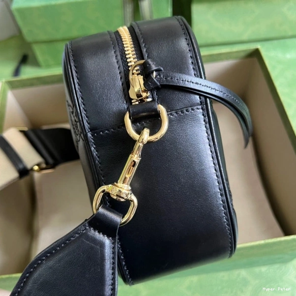 Hyper Peter leather matelassé GG bag shoulder Gucci 0809